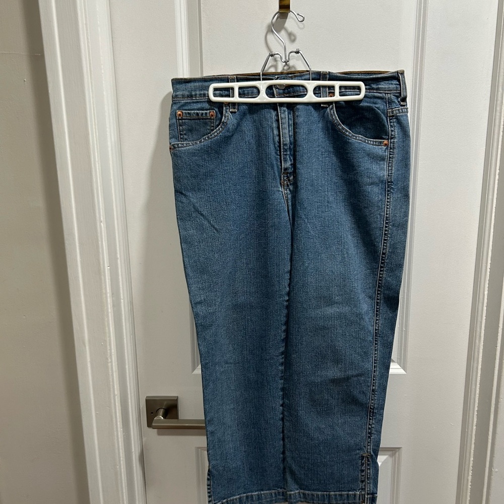 Women’s Levi's Blue Denim Capris